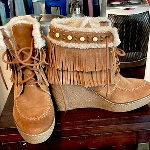 Sam Edelman Booties , Suede, Boho, Size 10